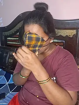 anitha906 online show from October 2025 05:10:02 PM