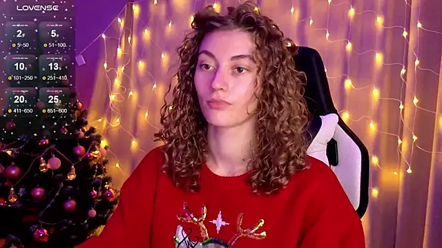 Snapshot of lady_curls chatting on December 2024 03:16:02 AM lady curls online show from December 2024 03:16:02 AM