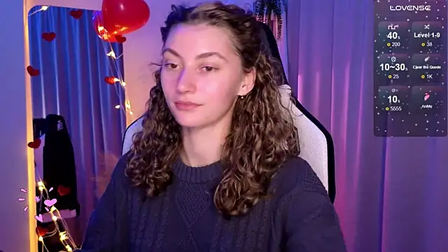Snapshot of lady_curls chatting on February 2025 12:52:02 AM lady curls online show from February 2025 12:52:02 AM