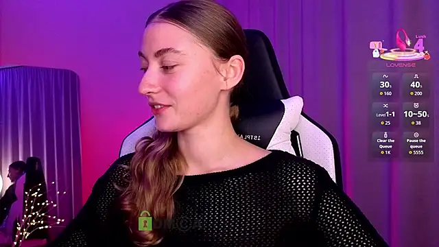 lady curls online show from January 2026 11:32:02 PM