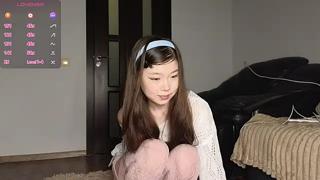 hoshina sayeri online show from April 2026 07:04:02 PM