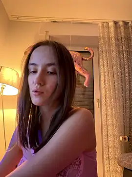 EmilyWi  online show from January 2026 07:06:02 PM