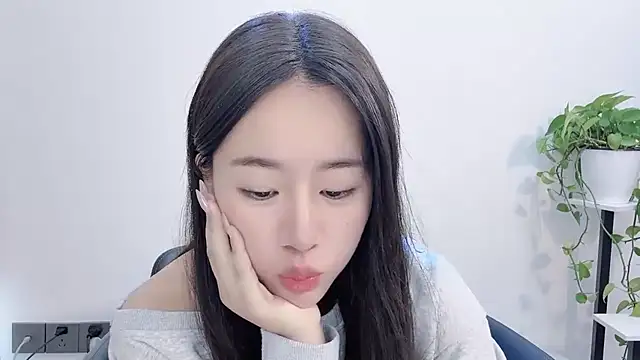 chloe-01 online show from January 2026 05:10:02 AM