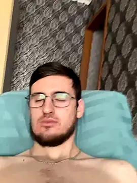 Snapshot of GrahamSouth chatting on December 2024 05:53:02 AM GrahamSouth online show from December 2024 05:53:02 AM