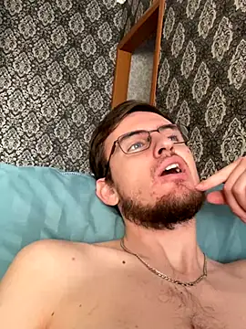 Snapshot of GrahamSouth chatting on December 2024 08:55:02 AM GrahamSouth online show from December 2024 08:55:02 AM