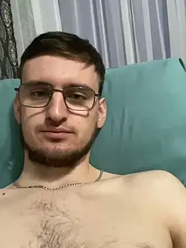 Snapshot of GrahamSouth chatting on December 2024 03:45:01 AM GrahamSouth online show from December 2024 03:45:01 AM