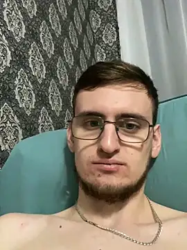 Snapshot of GrahamSouth chatting on January 2025 03:50:01 PM GrahamSouth online show from January 2025 03:50:01 PM