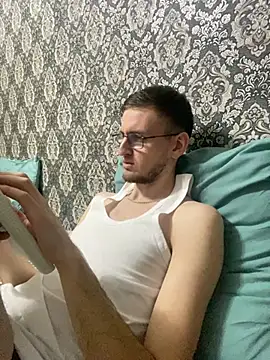 Snapshot of GrahamSouth chatting on March 2025 01:17:02 PM GrahamSouth online show from March 2025 01:17:02 PM