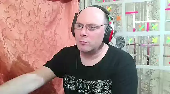 Snapshot of AgnichBan chatting on March 2025 04:15:01 PM AgnichBan online show from March 2025 04:15:01 PM