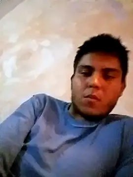 Snapshot of favcrew chatting on January 2025 04:08:02 AM favcrew online show from January 2025 04:08:02 AM