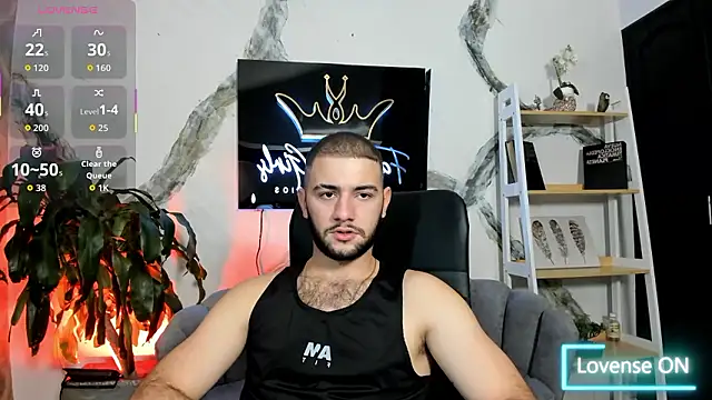 MaximusDick1  online show from January 2026 03:33:01 AM