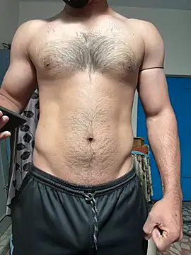 mrweapon7 online show from December 2024 02:21:01 PM