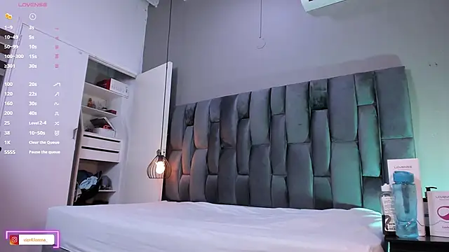 Lorena Vieira  online show from January 2025 11:13:01 PM