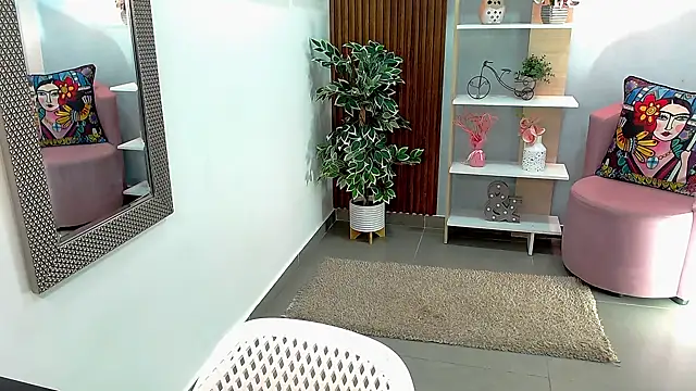 Snapshot of Dalila_Sky chatting on March 2025 06:00:01 PM Dalila Sky online show from March 2025 06:00:01 PM