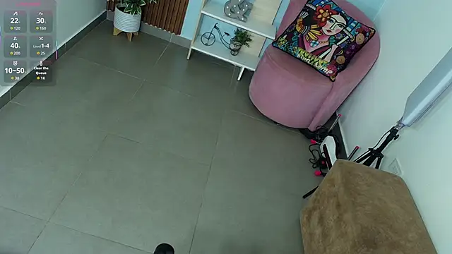 Snapshot of Dalila_Sky chatting on October 2025 06:09:01 PM Dalila Sky online show from October 2025 06:09:01 PM