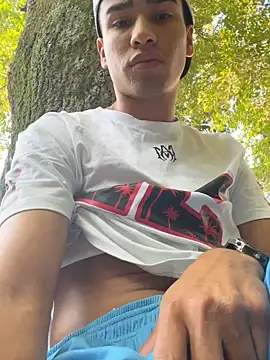 andy 0018 online show from January 2025 01:11:01 PM