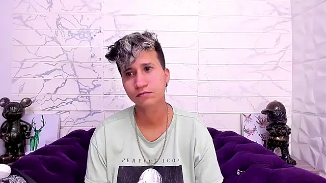 Snapshot of Im_Milan_Rs chatting on February 2025 03:08:02 AM Im Milan Rs online show from February 2025 03:08:02 AM