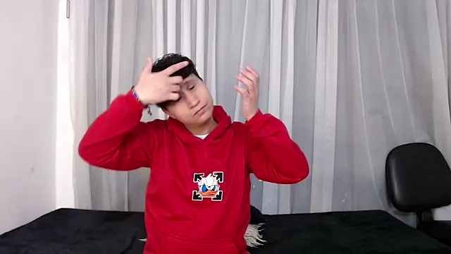 Snapshot of Im_Milan_Rs chatting on November 2025 03:51:01 AM Im Milan Rs online show from November 2025 03:51:01 AM