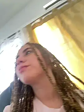 HannaSmiith online show from February 2025 06:13:02 PM