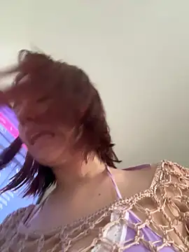 HannaSmiith online show from October 2025 12:59:02 PM