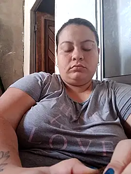 Snapshot of carola_hotwife chatting on September 2025 10:53:02 AM carola hotwife online show from September 2025 10:53:02 AM