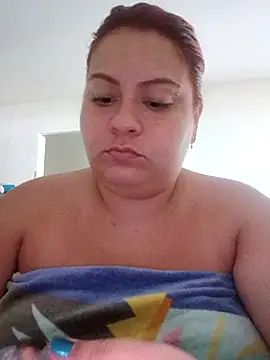 Snapshot of carola_hotwife chatting on May 2026 12:46:01 PM carola hotwife online show from May 2026 12:46:01 PM