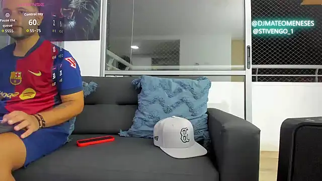 Snapshot of MattMeness chatting on November 2025 09:17:02 AM MattMeness online show from November 2025 09:17:02 AM