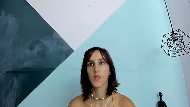 Snapshot of Ambar_Roux_ chatting on January 2025 07:59:02 PM Ambar Roux online show from January 2025 07:59:02 PM