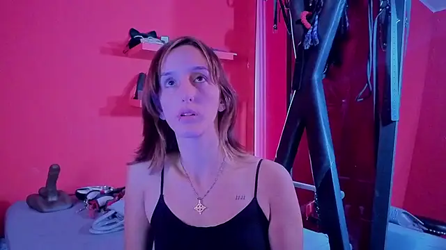 Snapshot of Ambar_Roux_ chatting on September 2025 05:23:01 PM Ambar Roux online show from September 2025 05:23:01 PM
