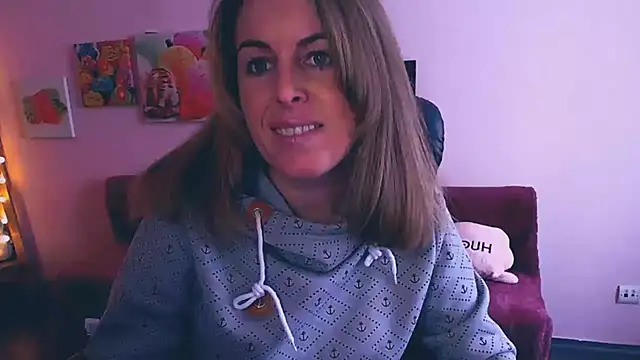 Hot Milady online show from February 2025 08:20:01 AM