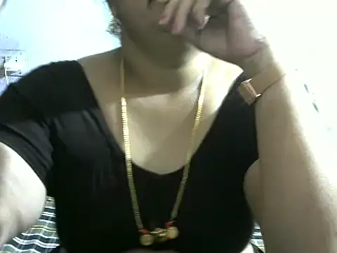 Snapshot of Naughty_Nityaa chatting on January 2025 01:35:01 PM Naughty Nityaa online show from January 2025 01:35:01 PM