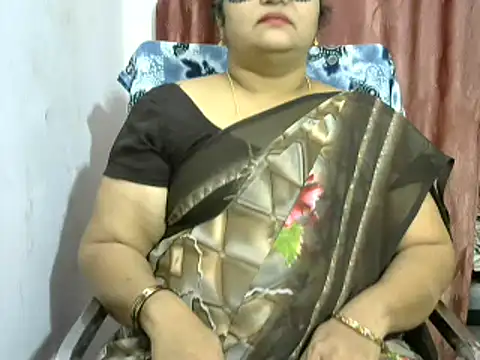 Snapshot of Naughty_Nityaa chatting on January 2025 10:53:02 AM Naughty Nityaa online show from January 2025 10:53:02 AM