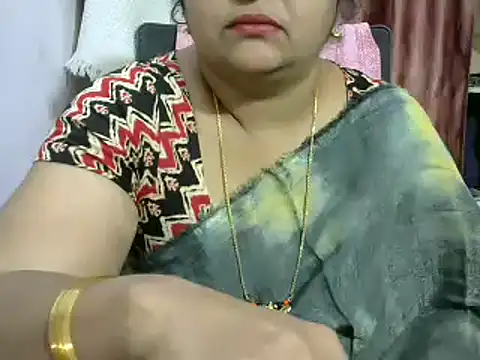 Snapshot of Naughty_Nityaa chatting on January 2025 06:03:01 AM Naughty Nityaa online show from January 2025 06:03:01 AM