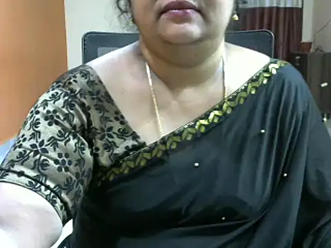 Snapshot of Naughty_Nityaa chatting on February 2025 10:43:02 PM Naughty Nityaa online show from February 2025 10:43:02 PM