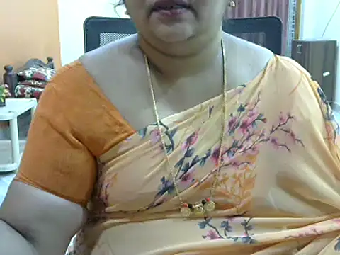 Snapshot of Naughty_Nityaa chatting on February 2025 04:09:02 PM Naughty Nityaa online show from February 2025 04:09:02 PM