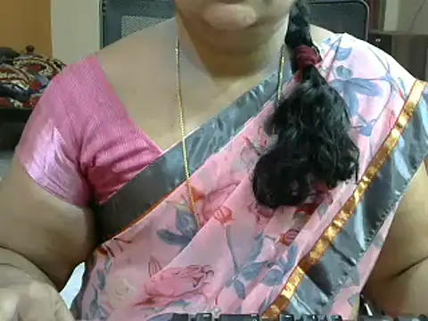 Snapshot of Naughty_Nityaa chatting on February 2025 04:59:01 PM Naughty Nityaa online show from February 2025 04:59:01 PM