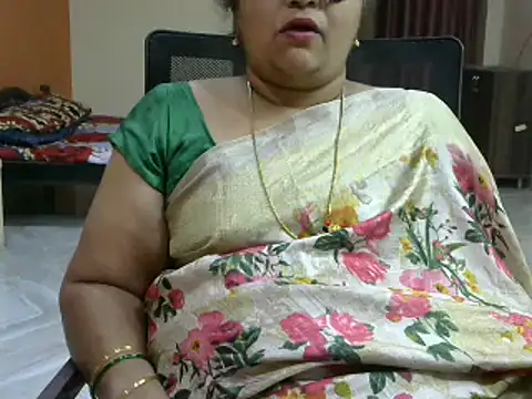 Snapshot of Naughty_Nityaa chatting on February 2025 03:47:01 PM Naughty Nityaa online show from February 2025 03:47:01 PM
