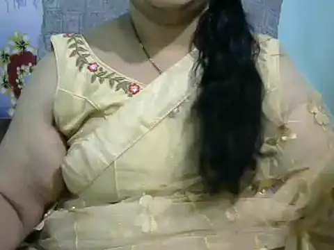 Snapshot of Naughty_Nityaa chatting on March 2025 05:17:02 PM Naughty Nityaa online show from March 2025 05:17:02 PM