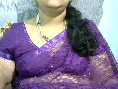 Snapshot of Naughty_Nityaa chatting on March 2025 05:09:01 PM Naughty Nityaa online show from March 2025 05:09:01 PM
