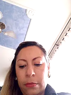 Snapshot of Katalina_S3xy chatting on January 2025 10:24:01 PM Katalina S3xy online show from January 2025 10:24:01 PM
