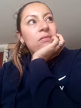 Snapshot of Katalina_S3xy chatting on January 2025 03:26:02 PM Katalina S3xy online show from January 2025 03:26:02 PM