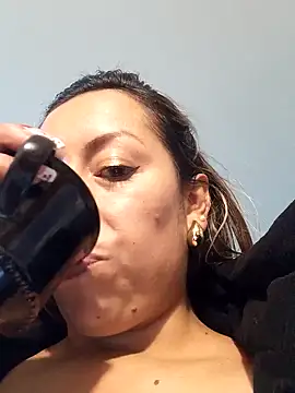 Snapshot of Katalina_S3xy chatting on February 2025 01:26:02 AM Katalina S3xy online show from February 2025 01:26:02 AM