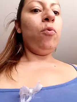 Snapshot of Katalina_S3xy chatting on February 2025 05:27:01 PM Katalina S3xy online show from February 2025 05:27:01 PM