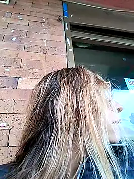 Snapshot of Katalina_S3xy chatting on March 2025 12:35:02 PM Katalina S3xy online show from March 2025 12:35:02 PM