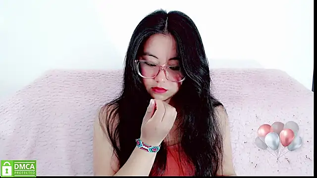 Snapshot of mariana_katto chatting on October 2025 06:50:02 PM mariana katto online show from October 2025 06:50:02 PM