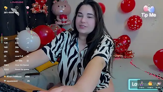 Snapshot of Lillianhot68 chatting on February 2025 02:54:02 PM Lillianhot68 online show from February 2025 02:54:02 PM