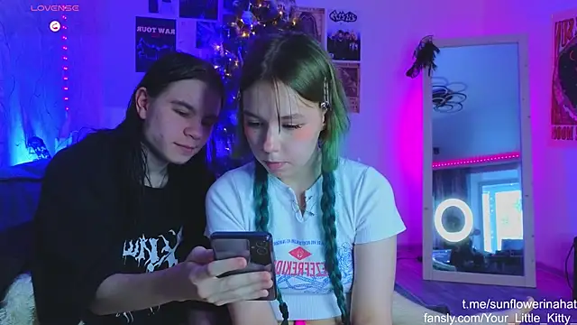 Snapshot of 812sunflowerinahat chatting on January 2025 06:33:02 AM 812sunflowerinahat online show from January 2025 06:33:02 AM