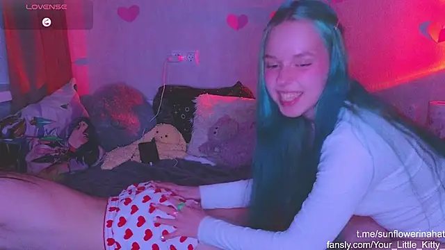 Snapshot of 812sunflowerinahat chatting on February 2025 01:49:02 PM 812sunflowerinahat online show from February 2025 01:49:02 PM