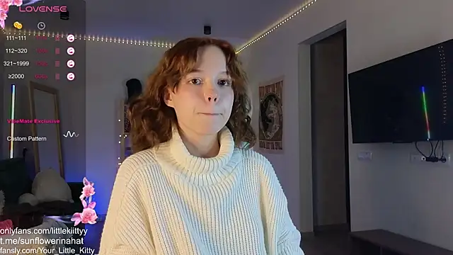 Snapshot of 812sunflowerinahat chatting on October 2025 02:09:01 PM 812sunflowerinahat online show from October 2025 02:09:01 PM