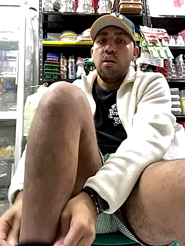 Snapshot of JuanZapata33 chatting on October 2025 11:59:02 PM JuanZapata33 online show from October 2025 11:59:02 PM